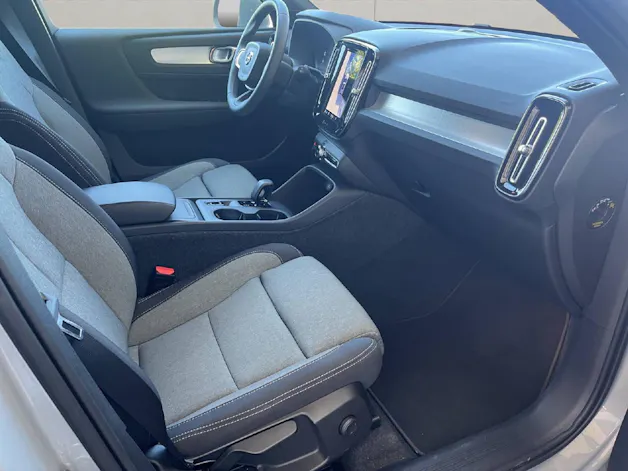 Volvo XC40 2.0 B3 MH Core