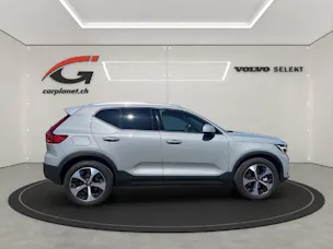 Volvo XC40 2.0 B3 MH Core