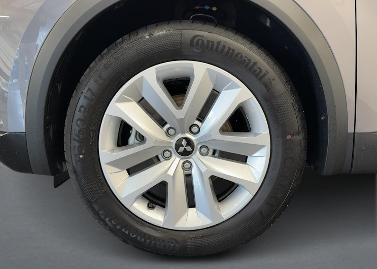 Vehicle image MITSUBISHI ASX