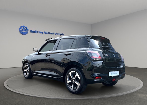 Vehicle image 6 Vehicle image 6