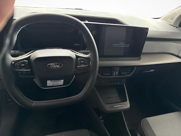 Ford E-Transit Courier Van Trend
