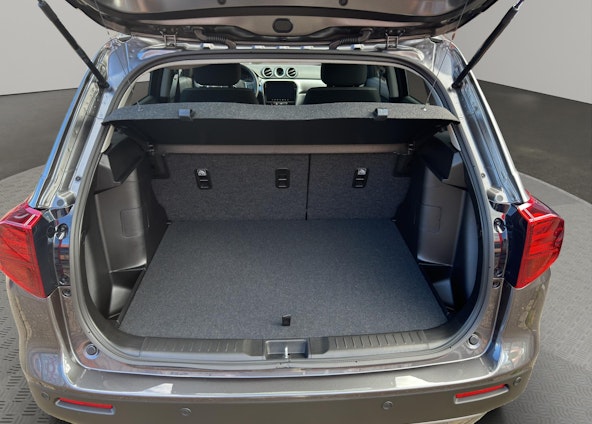 Vehicle image 7 Vehicle image 7