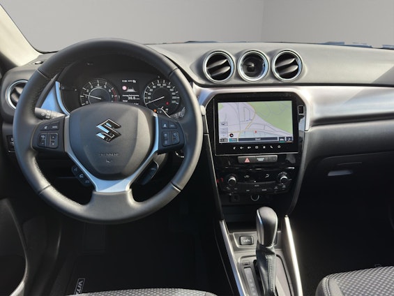 Vehicle image 3 Vehicle image 3