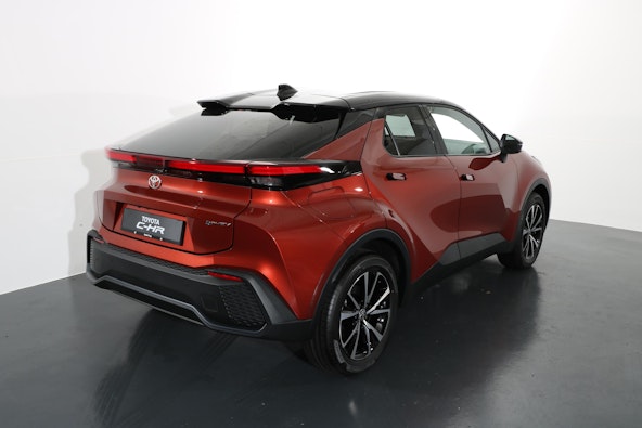 Vehicle image 10