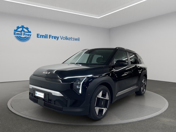 First vehicle image First vehicle image