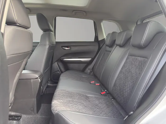Suzuki Vitara 1.4 T Compact Top Hybrid 4x4