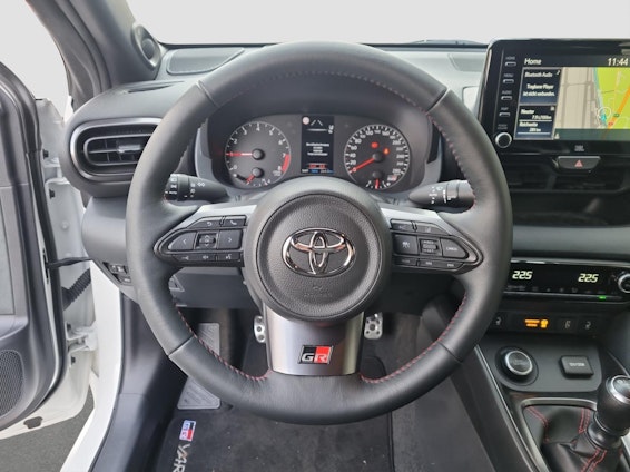 Vehicle image 12 Vehicle image 12