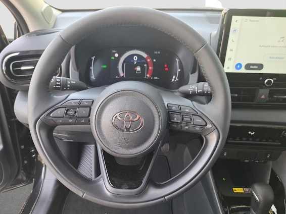 Vehicle image 12 Vehicle image 12