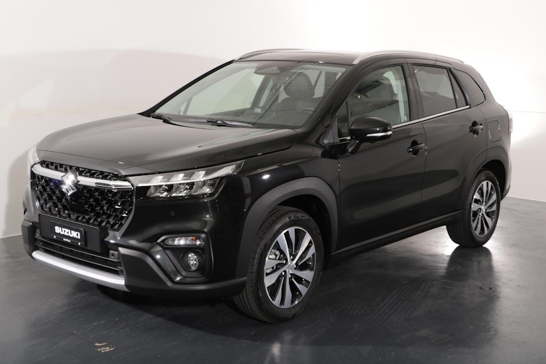 Vehicle image SUZUKI S-CROSS