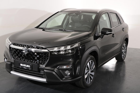 First vehicle image