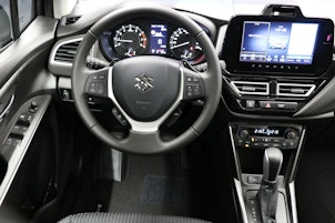 Vehicle image SUZUKI S-Cross 1.4 T Compact Top Hybrid 4x4