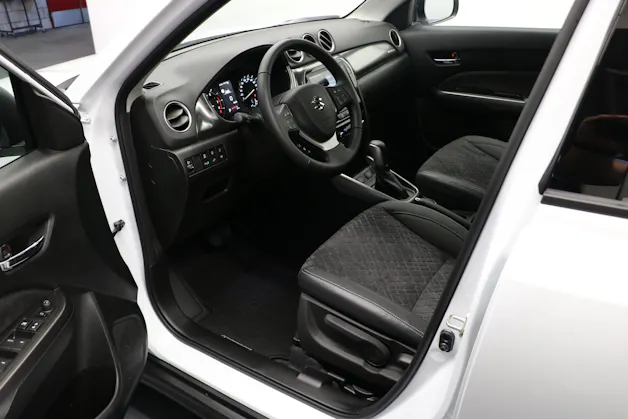 Suzuki Vitara 1.4 T Compact Top Hybrid 4x4