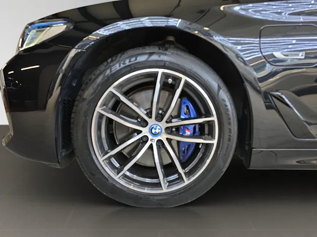 BMW 530e xDrive Touring M Sport