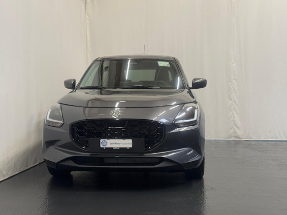 First vehicle image