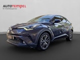 First vehicle image