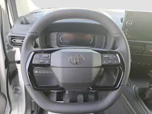Toyota PROACE CITY Van L1 1.2 Active