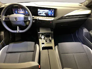 Opel Astra 1.2 T 130 Edition