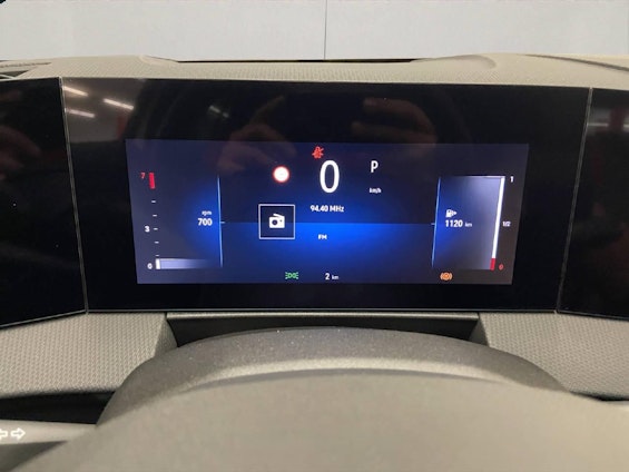 Vehicle image 9 Vehicle image 9