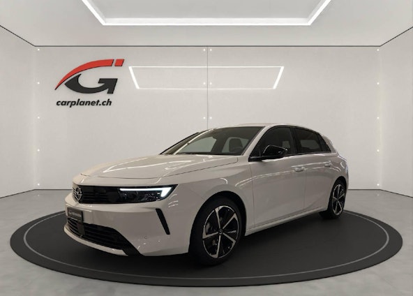 First vehicle image First vehicle image