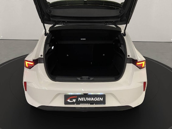 Vehicle image 12 Vehicle image 12