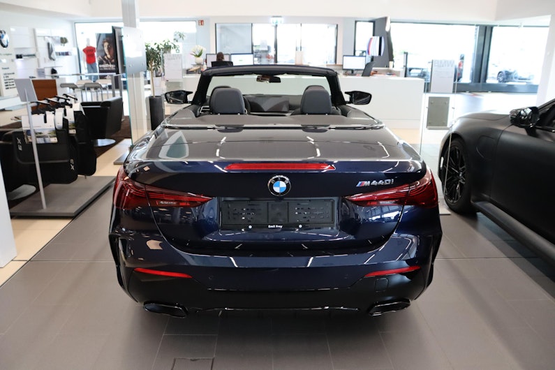 Vehicle image BMW 4 SERIES