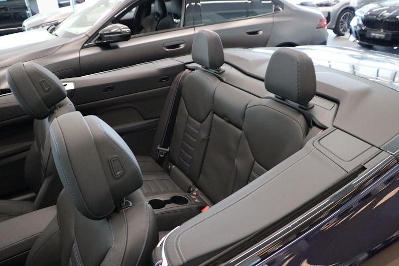 Vehicle image BMW 4 SERIES