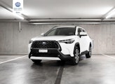 First vehicle image