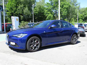 Alfa Romeo Giulia 2.0 Q4 TI Sky
