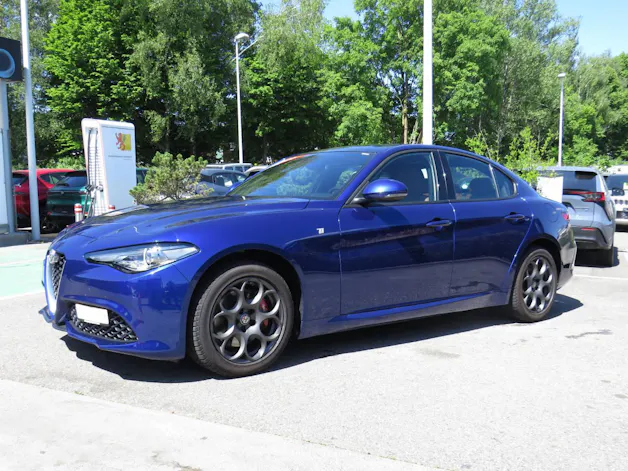 Alfa Romeo Giulia 2.0 Q4 TI Sky