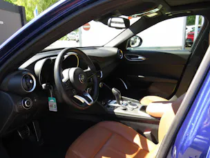 Alfa Romeo Giulia 2.0 Q4 TI Sky