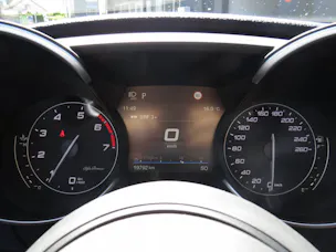 Alfa Romeo Giulia 2.0 Q4 TI Sky