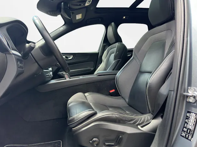 Volvo XC60 2.0 T6 TE R-Design eAWD