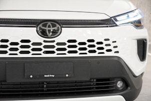 Vehicle image TOYOTA Corolla Cross 2.0 HSD Trend AWD-i