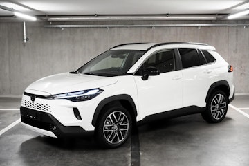 Vehicle image TOYOTA Corolla Cross 2.0 HSD Trend AWD-i Vehicle image TOYOTA Corolla Cross 2.0 HSD Trend AWD-i