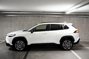 Vehicle image TOYOTA Corolla Cross 2.0 HSD Trend AWD-i