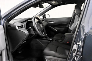 Vehicle image TOYOTA Corolla Cross 2.0 HSD Trend AWD-i