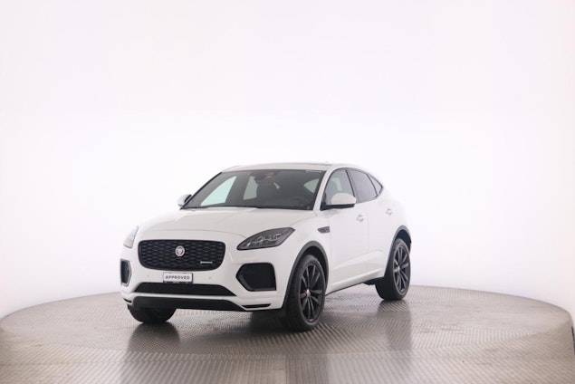 First vehicle image