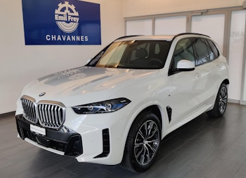 Vehicle image BMW X5 30d 48V xDrive M-sport Vehicle image BMW X5 30d 48V xDrive M-sport