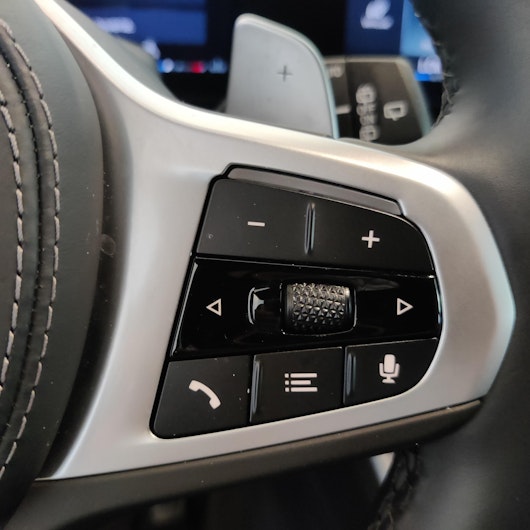 Vehicle image BMW X5