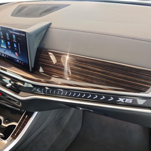 Vehicle image BMW X5