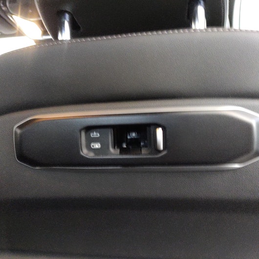 Vehicle image BMW X5