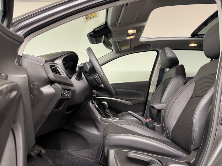 Vehicle image SUZUKI S-CROSS