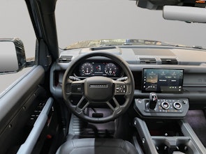 Vehicle image LAND ROVER Defender 130 3.0 D I6 X-Dynamic SE
