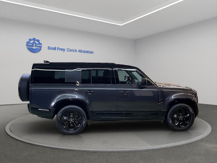 Vehicle image LAND ROVER DEFENDER