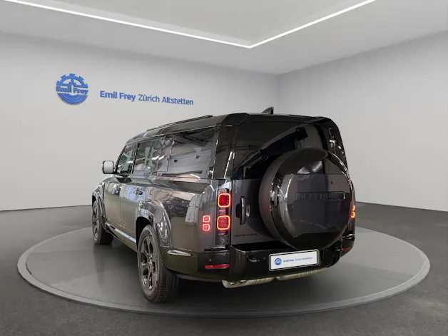 Land Rover Defender 130 3.0 D I6 X-Dynamic SE (8-Plätzer)