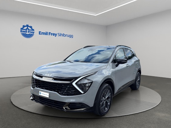 First vehicle image
