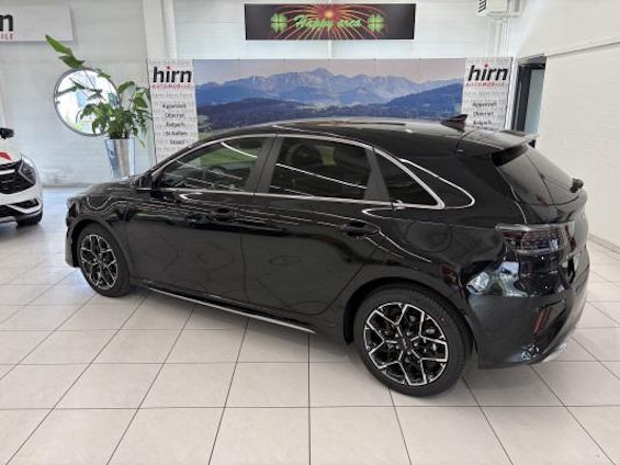 Vehicle image 2 Vehicle image 2