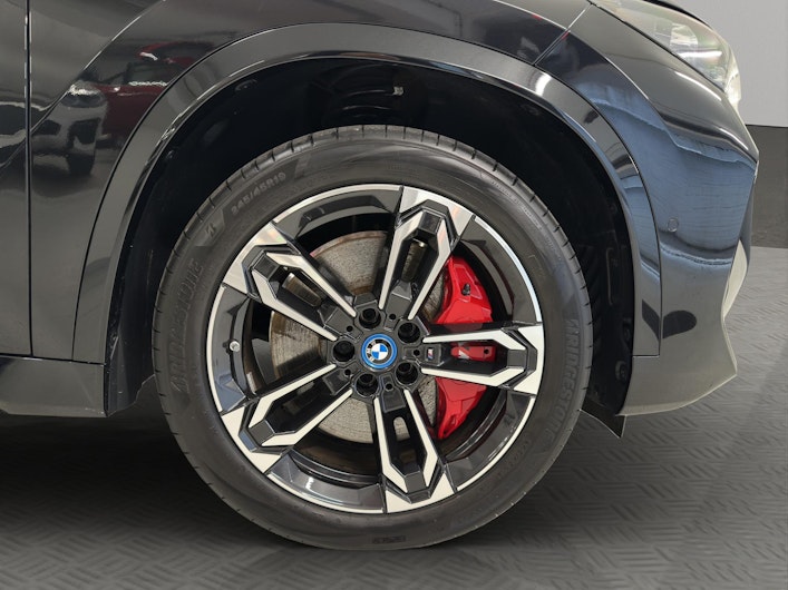 Vehicle image BMW iX1