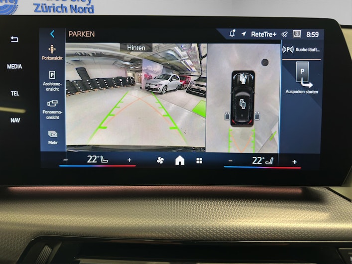 Vehicle image BMW iX1