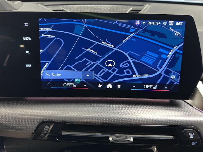 Vehicle image BMW iX1